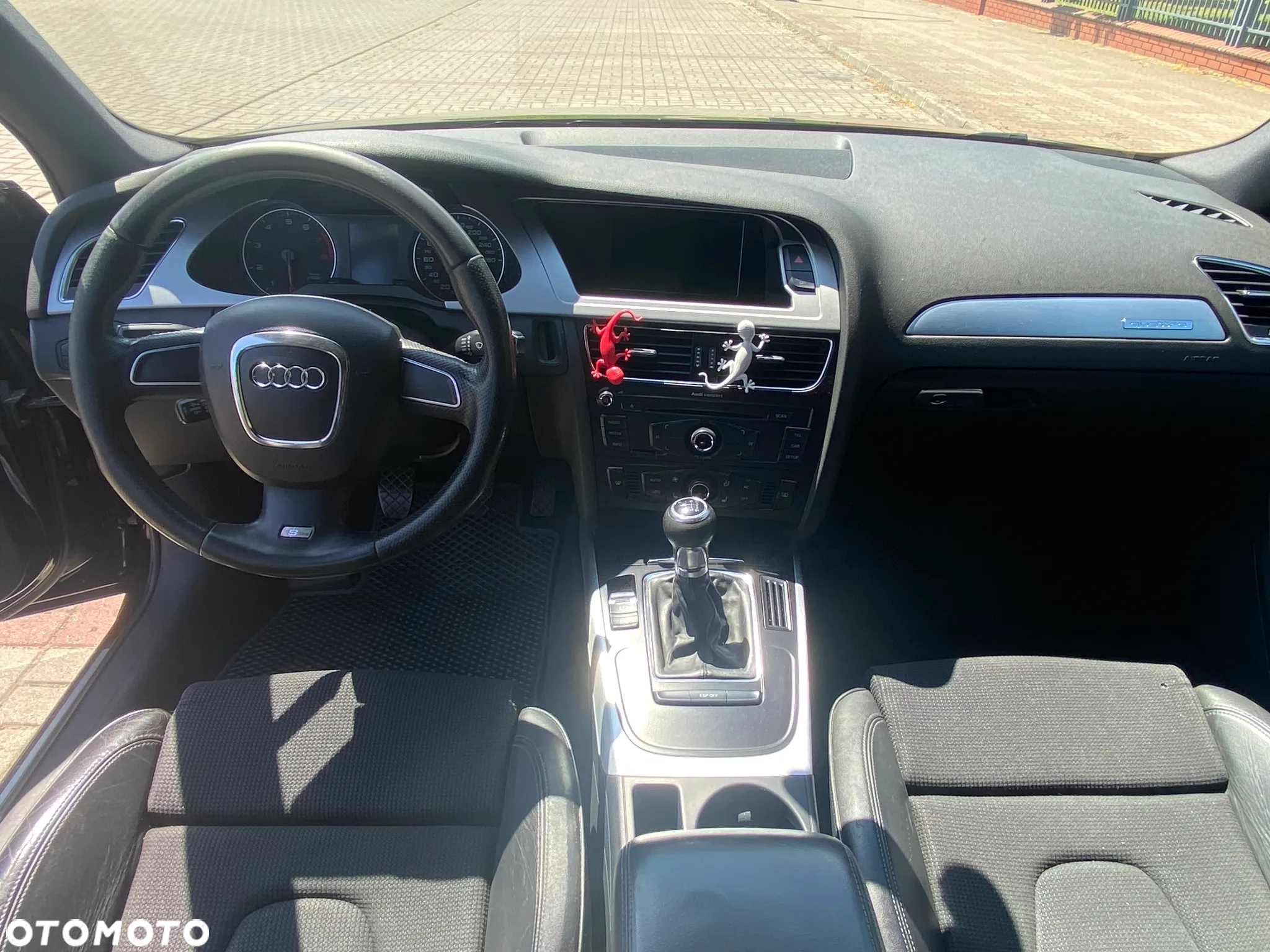 Audi A4 Avant 2.0 TFSI quattro S line Sportpaket - 6