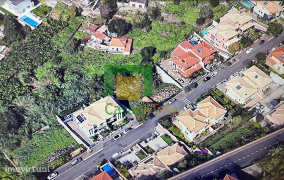 Terreno com projeto aprovado para construção de duas moradias - Grande imagem: 2/6