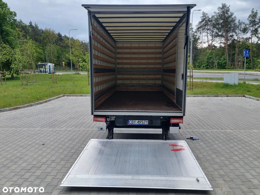 Volkswagen Crafter - 8