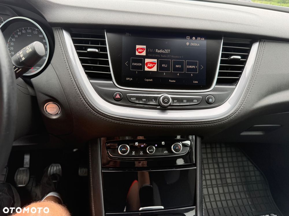 Opel Grandland X 1.2 Start/Stop INNOVATION - 28