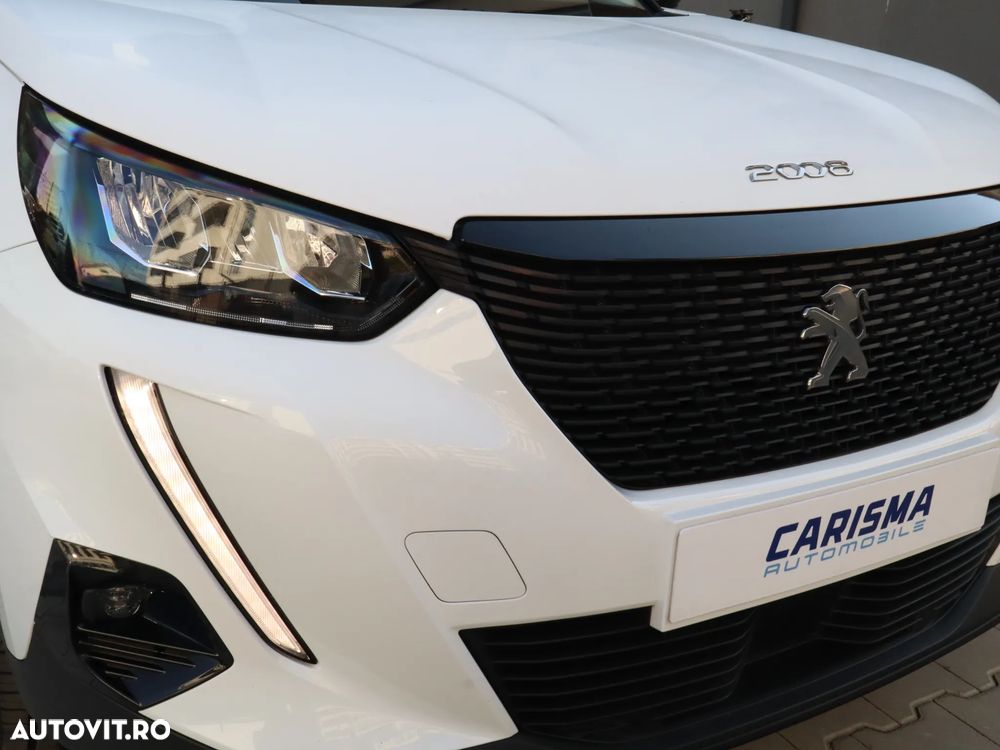 Peugeot 2008 PureTech 130 EAT8 Allure Pack - 4