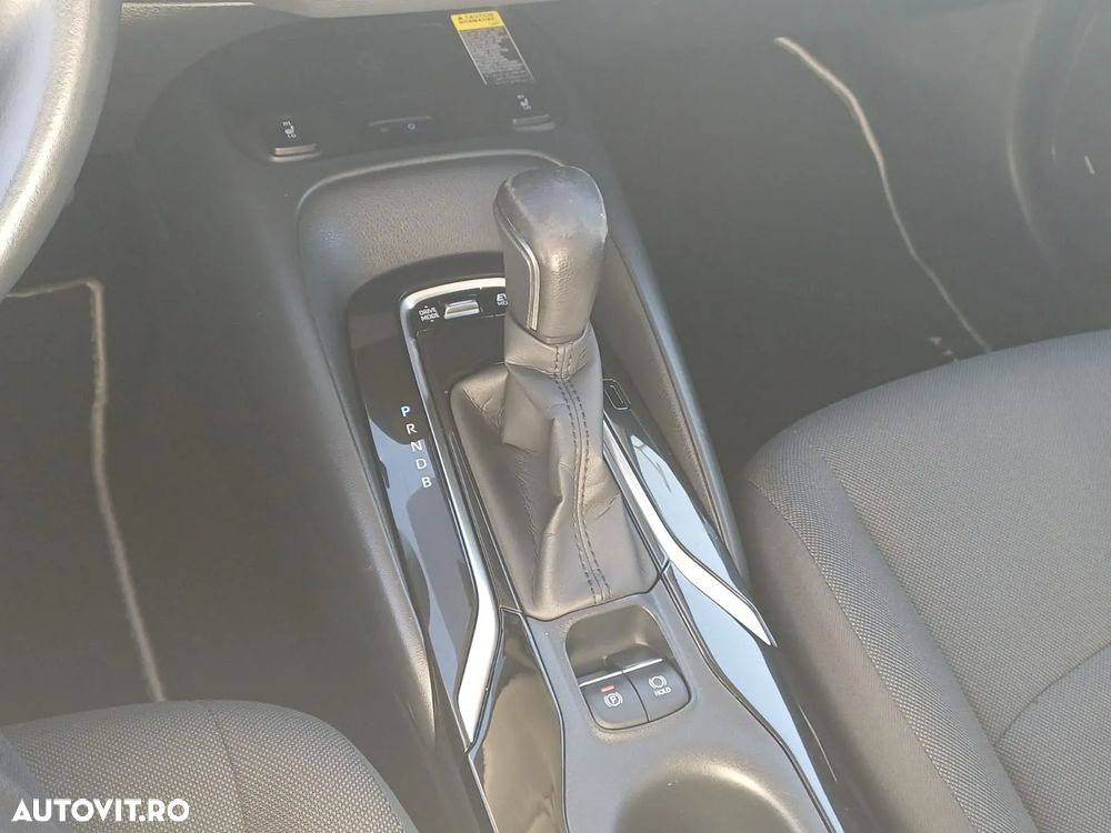 Toyota Corolla Sedan 1.8 HSD Business Plus - 21