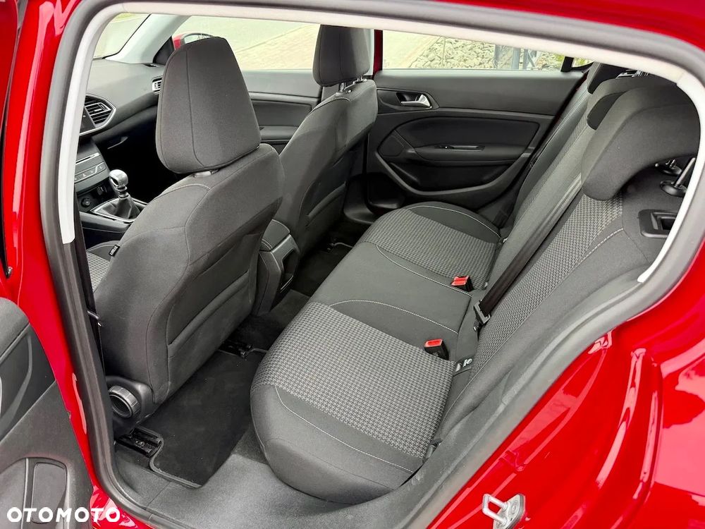 Peugeot 308 PureTech 110 Stop & Start Style - 10