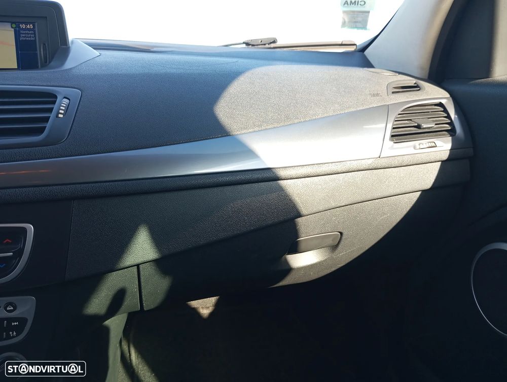 Renault Mégane Sport Tourer 1.5 dCi GT Line EDC - 28