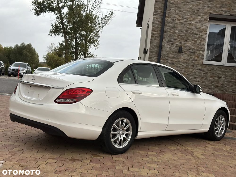 Mercedes-Benz Klasa C 200 - 12