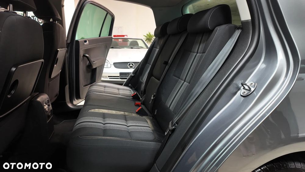 Volkswagen Golf Plus 1.6 TDI DPF MATCH - 27