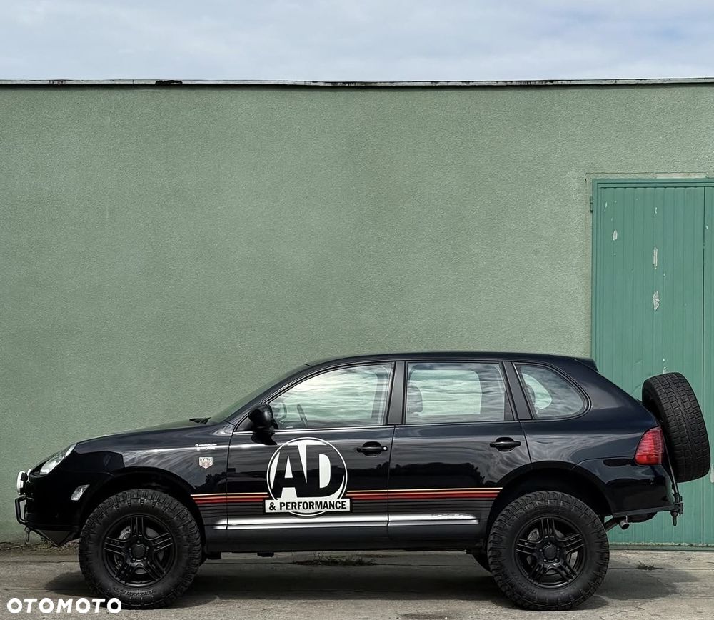 Porsche Cayenne - 12