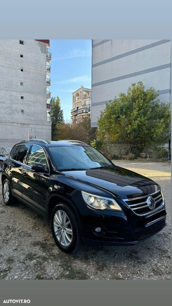 Volkswagen Tiguan - 9