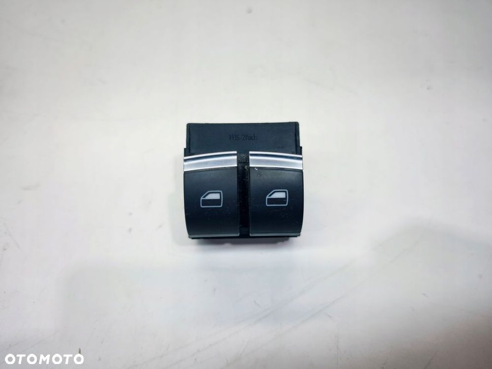 PRZEŁĄCZNIK WŁĄCZNIK SZYBY CHROM A3 8P LIFT 8Z0959851H - 1