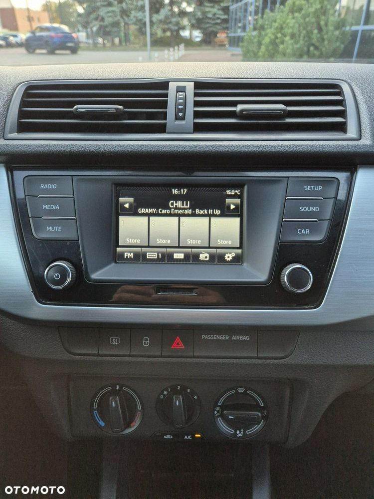 Skoda Fabia - 11