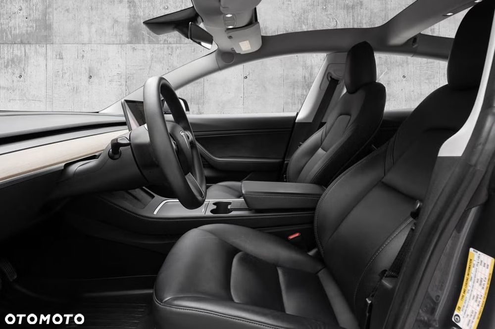 Tesla Model 3 Premium Langstreckenbatterie AWD Dual Motor - 15