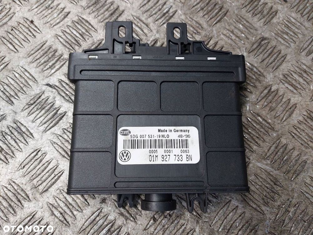 KOMPUTER STEROWNIK SKRZYNI VOLKSWAGEN GOLF III 01M927733BN - 1