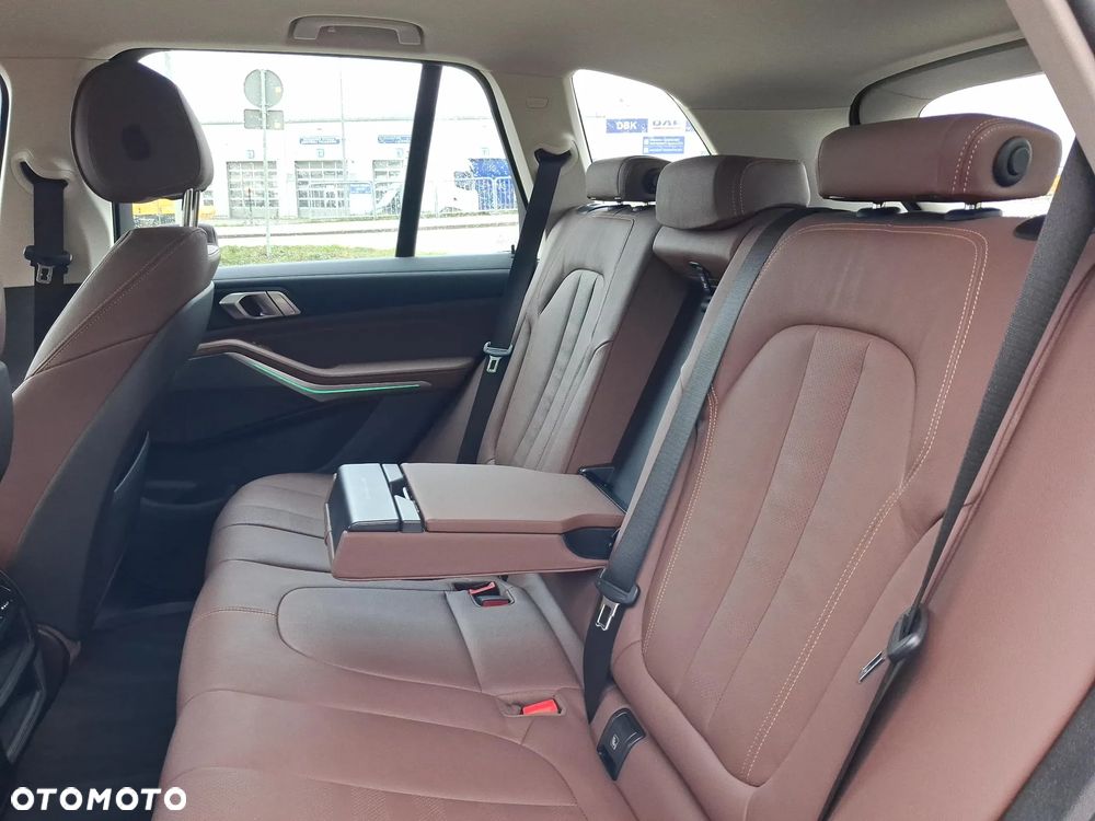 BMW X5 xDrive25d - 17