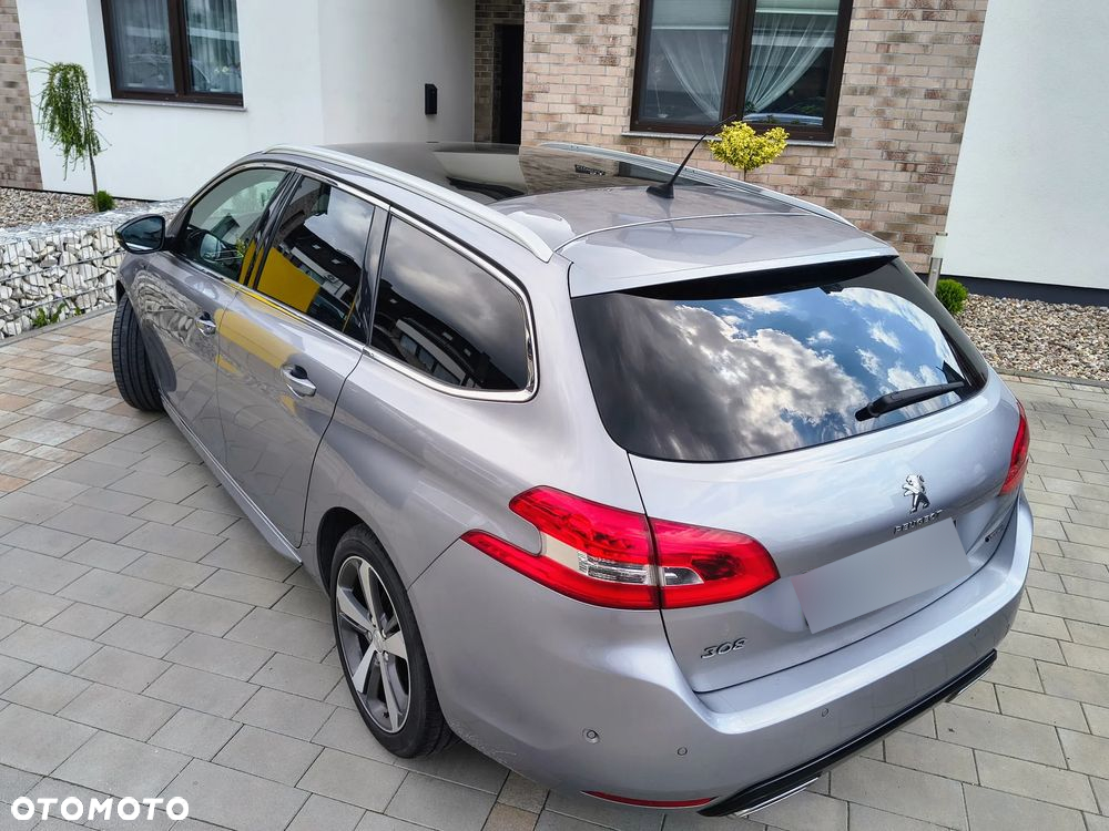 Peugeot 308 - 13