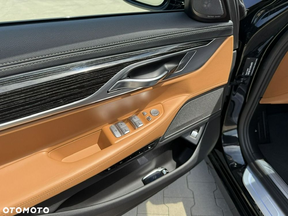 BMW Seria 7 - 9