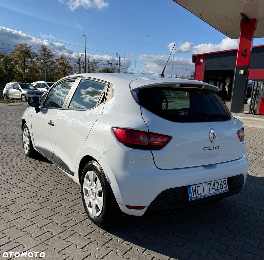 Renault Clio 1.2 16V Life - 4