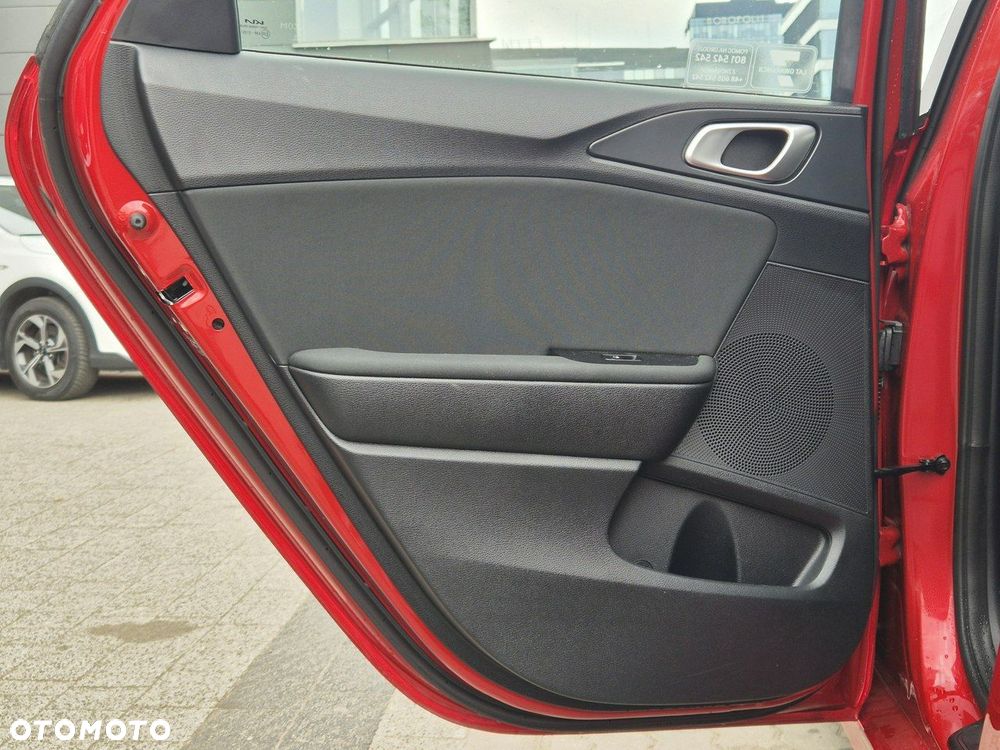 Kia Ceed 1.5 T-GDI M DCT - 14