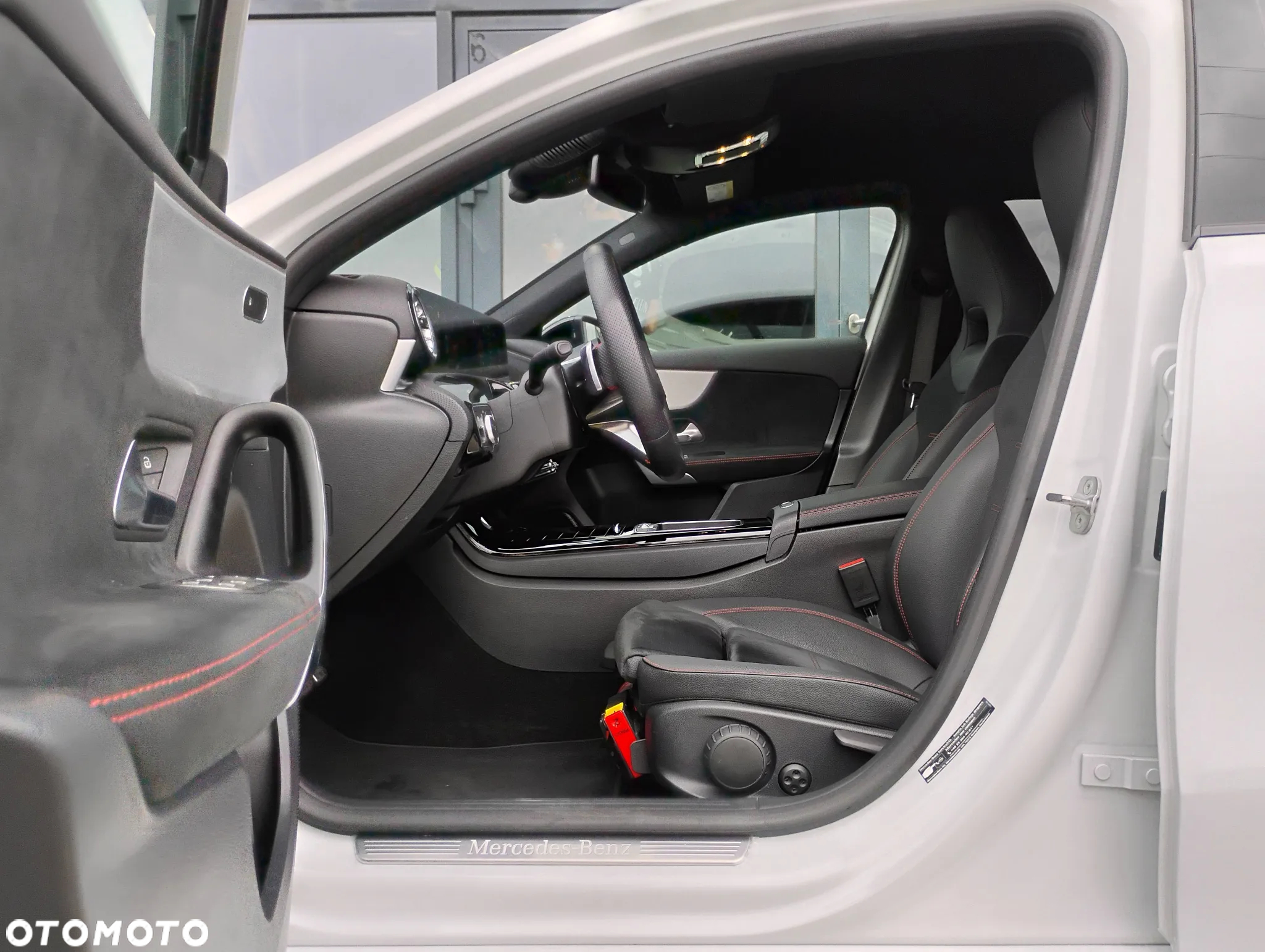 Mercedes-Benz Klasa A 200 AMG Line 7G-DCT - 10
