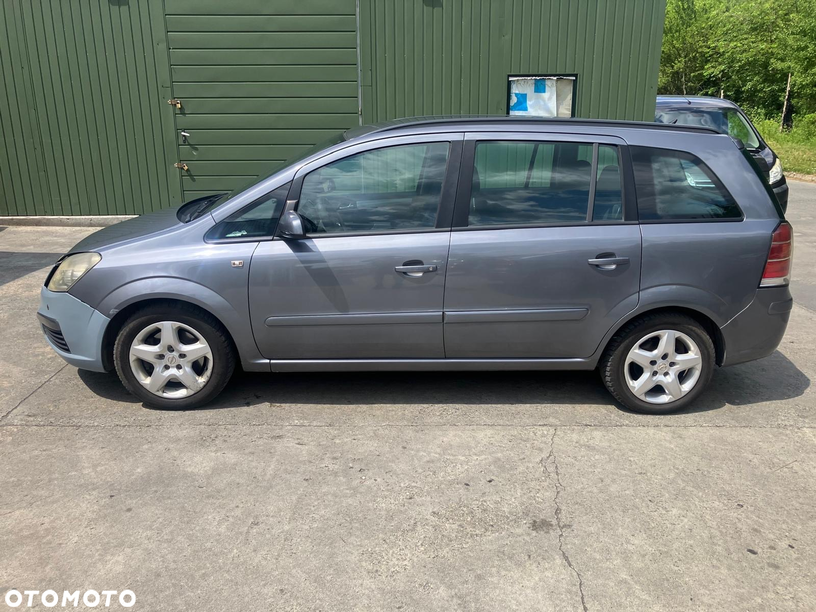 Opel Zafira 1.9 CDTI Edition - 3