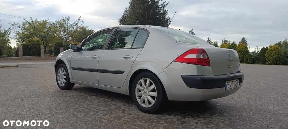 Renault Megane 1.6 Authentique - 13