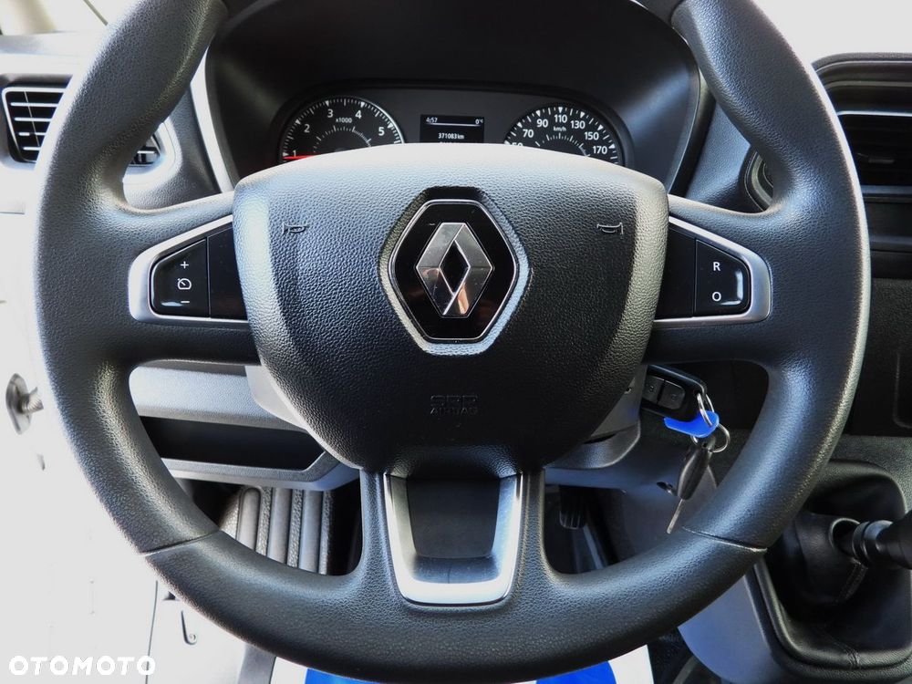 Renault MASTER PLANDEKA 9 PALET WEBASTO TEMPOMAT LEDY PNEUMATYKA KLIMATYZACJA  165KM - 29