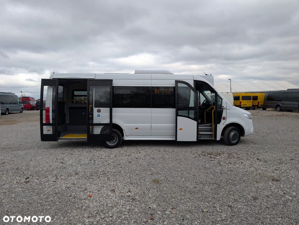 Mercedes-Benz Sprinter 519 - 3