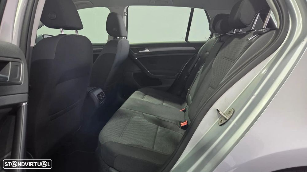 VW e-Golf Standard - 14