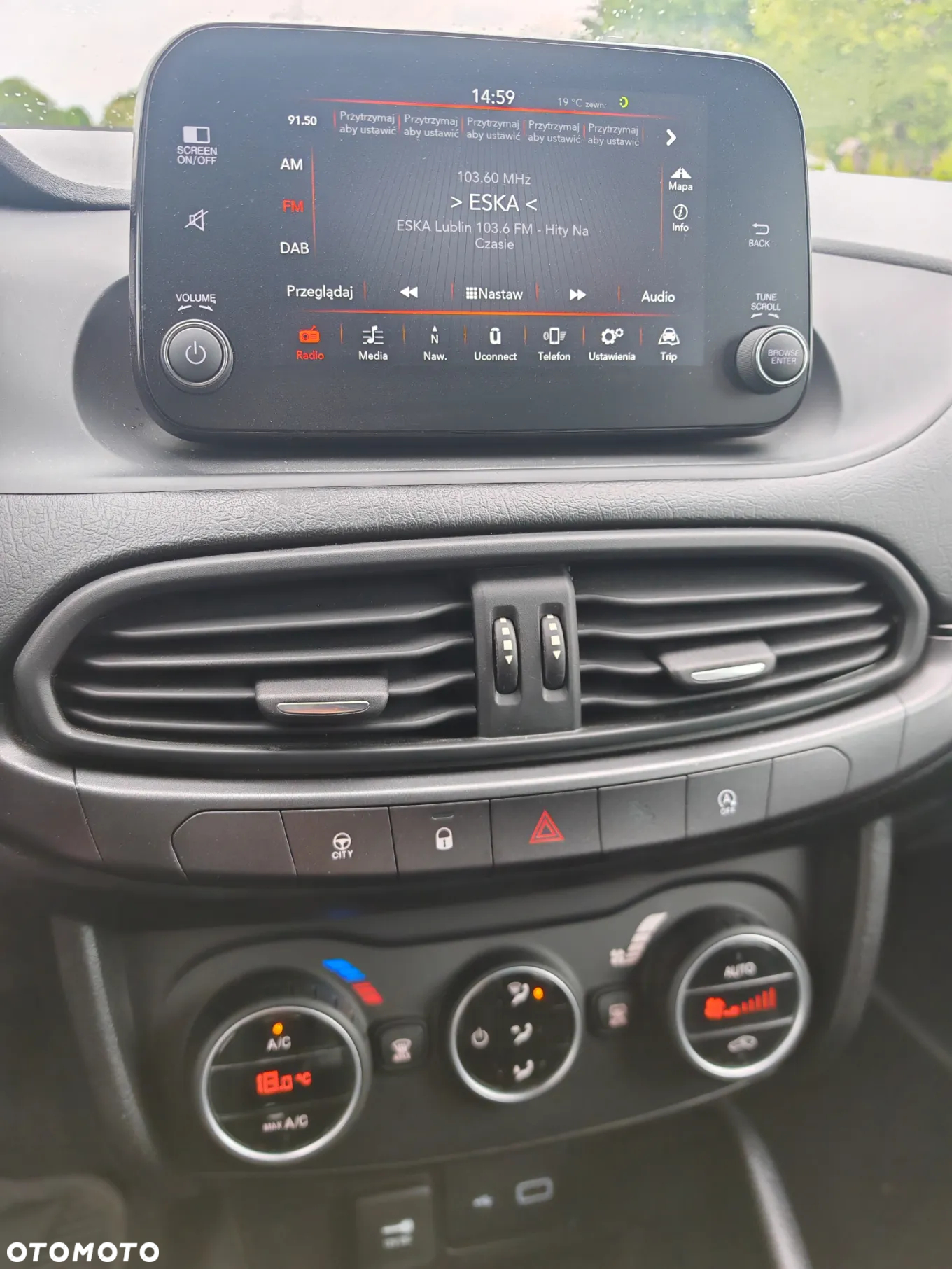 Fiat Tipo 1.4 T-Jet 16v Sport - 16