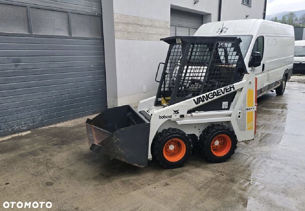 Bobcat 440b - 4
