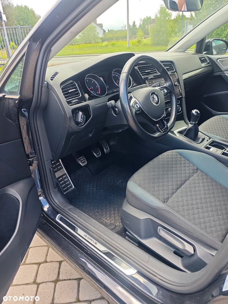 Volkswagen Golf 1.6 TDI SCR IQ.DRIVE - 12