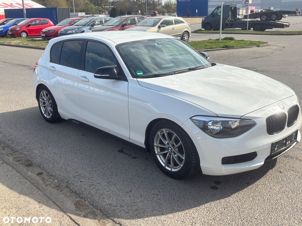 BMW Seria 1 116i - 5