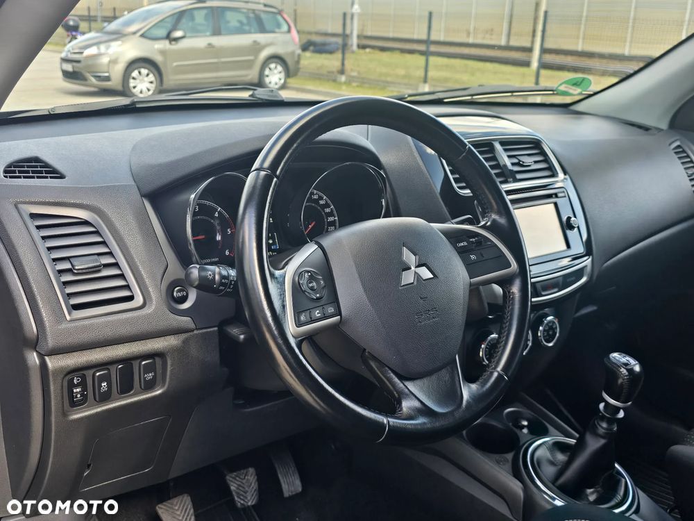 Mitsubishi ASX 1.8 DI-D 2WD Diamant Edition - 15