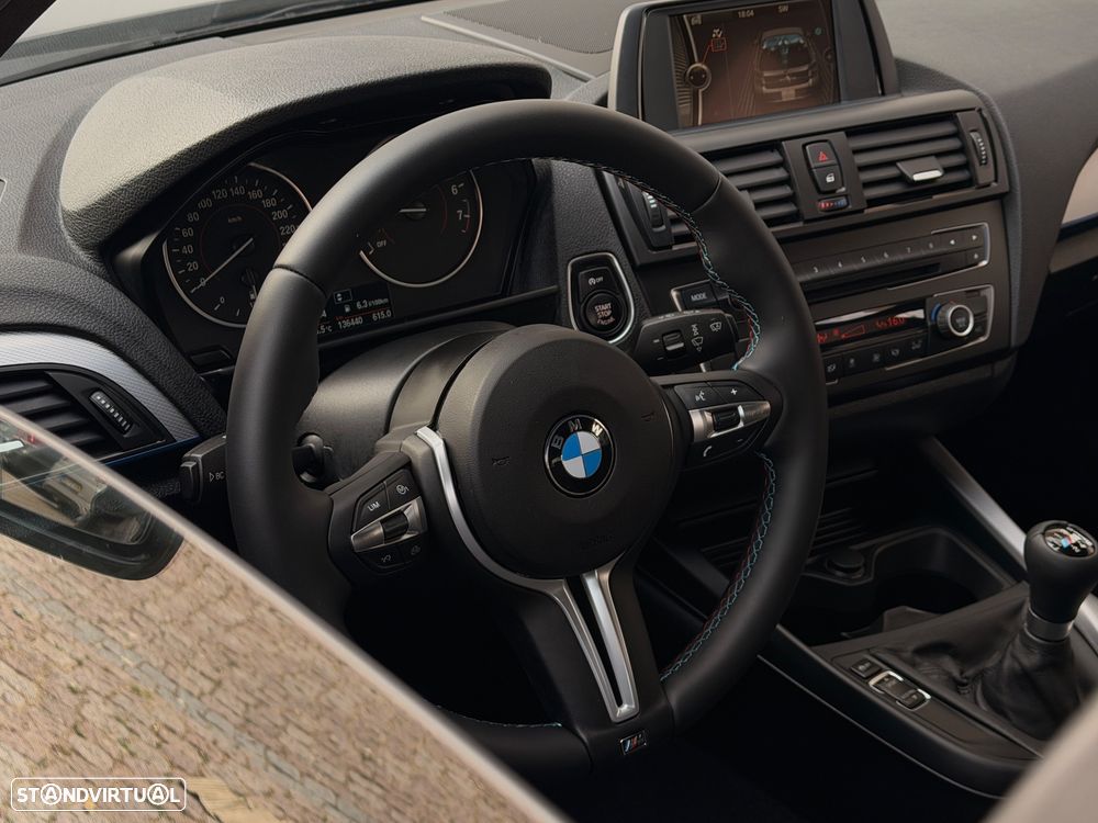 BMW 118 i Pack M - 32