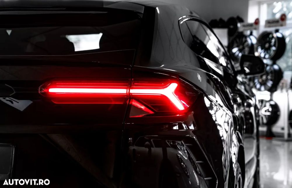 Lamborghini URUS Standard - 5