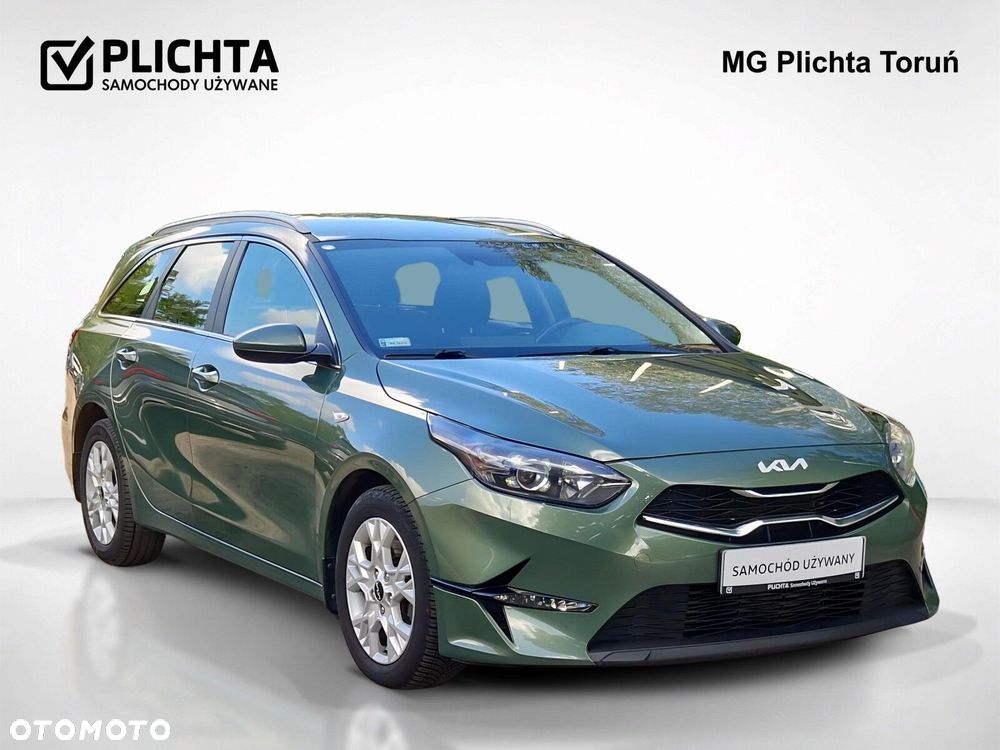 Kia Ceed - 8