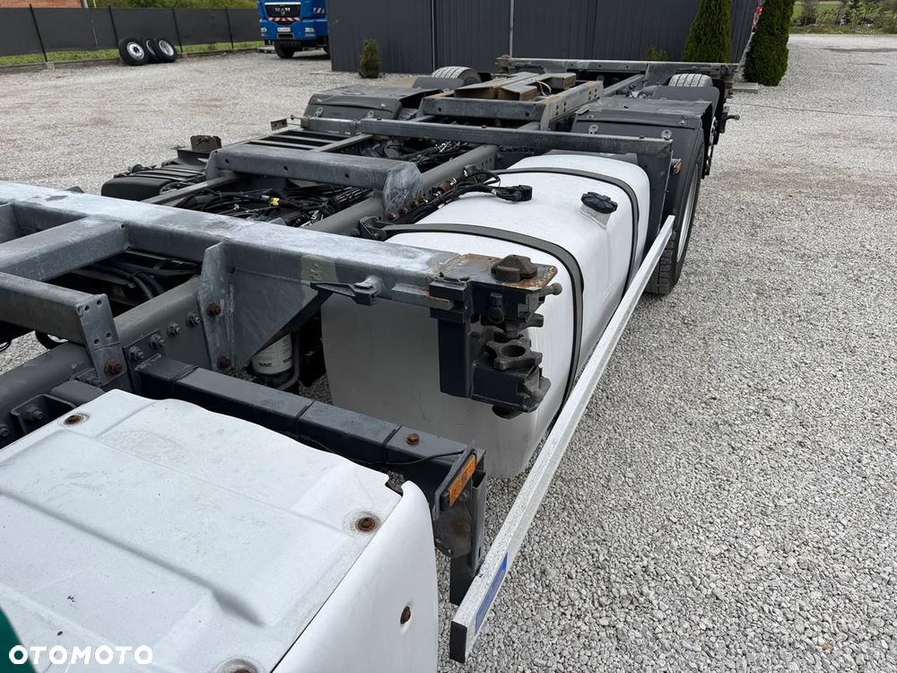 DAF XF 460 / BDF / PODNOSZONA OŚ / CAŁY NA PODUSZKACH / Z NIEMIEC - 18