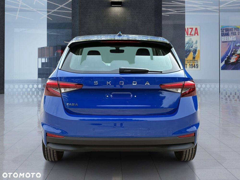 Skoda Fabia - 10
