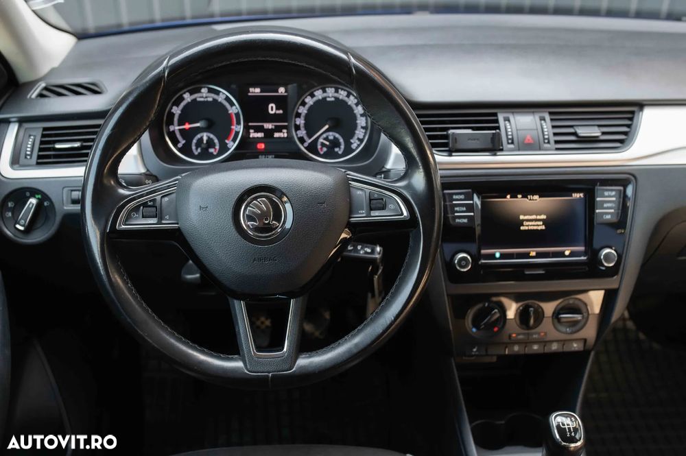 Skoda RAPID 1.0 TSI Ambition - 23