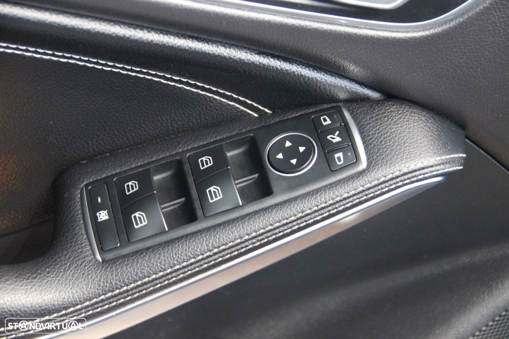 Mercedes-Benz CLA 200 d Shooting Brake Urban Aut. - 14