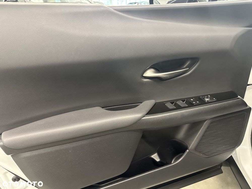 Lexus UX 250h GPF F Sport Design 2WD - 11