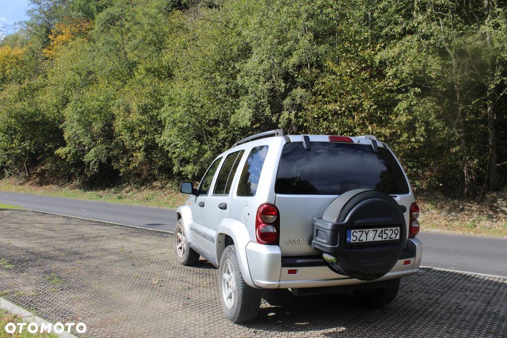 Jeep Cherokee - 7