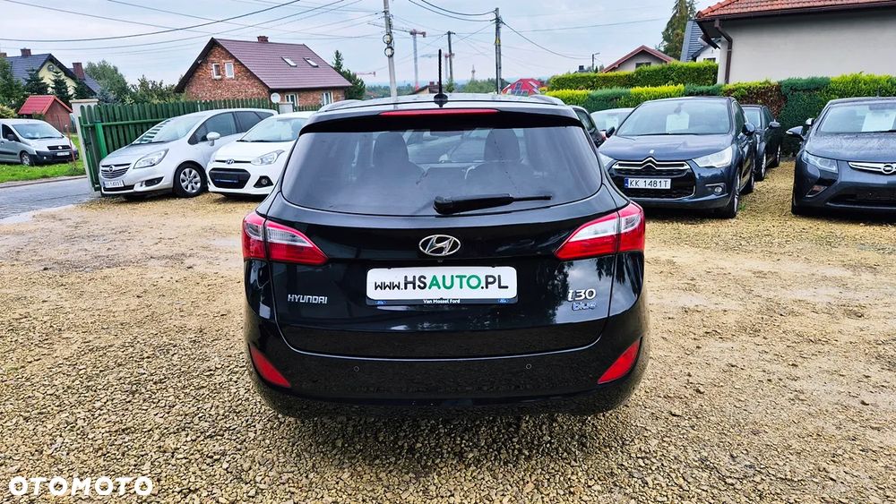 Hyundai i30 1.6 Fifa World Cup Edition - 17