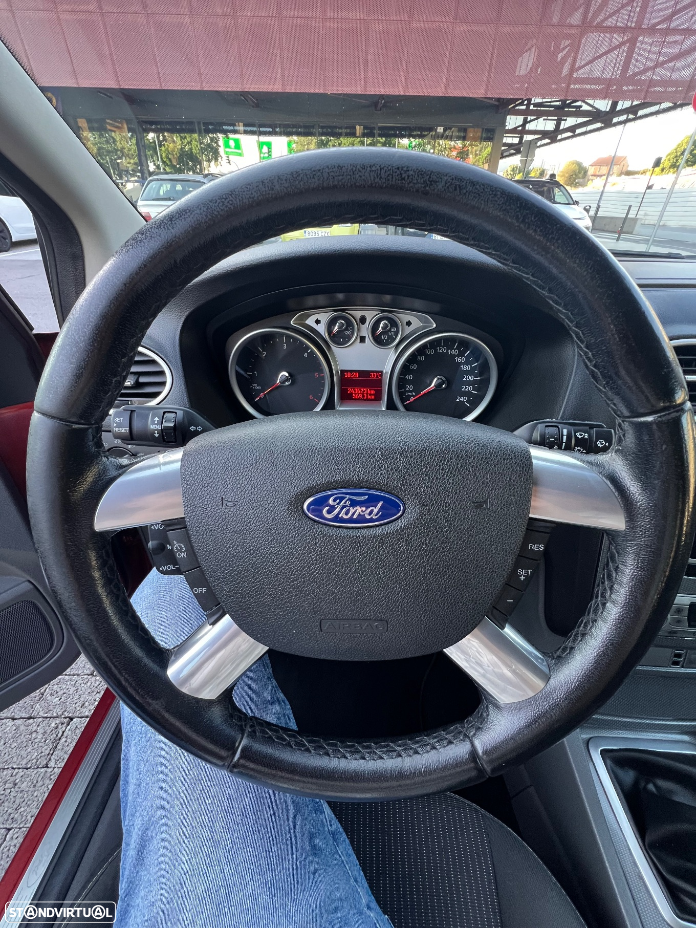 Ford Focus SW 1.6 TDCi Titanium - 9