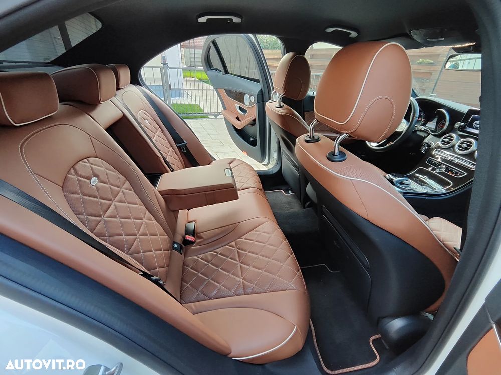 Mercedes-Benz C - 15