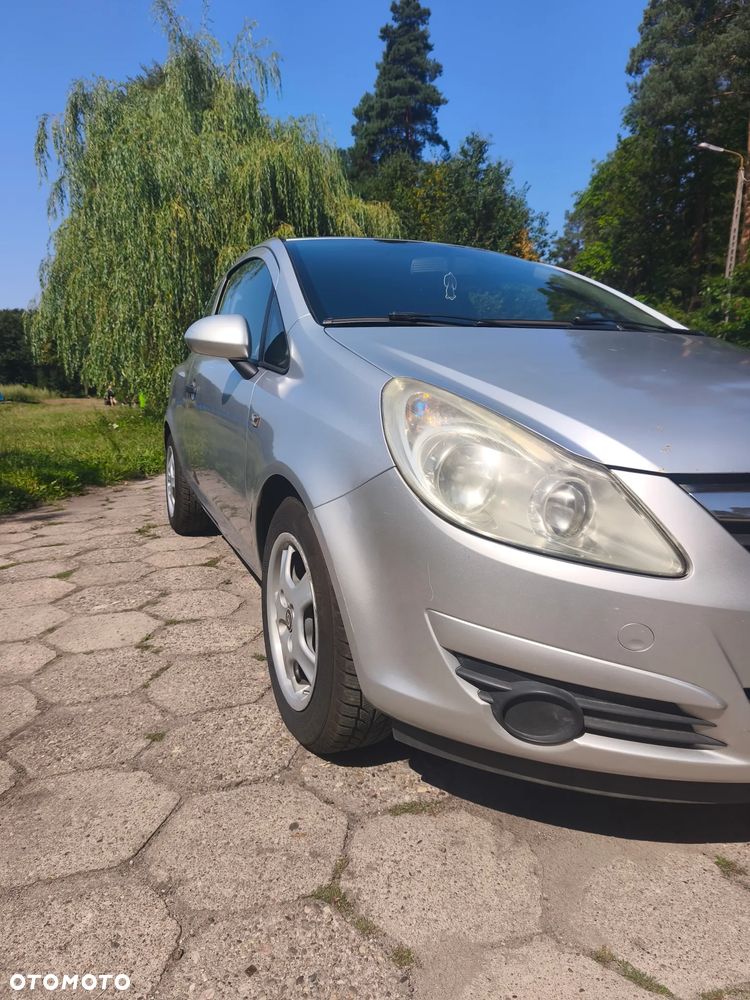 Opel Corsa 1.2 16V Enjoy - 4