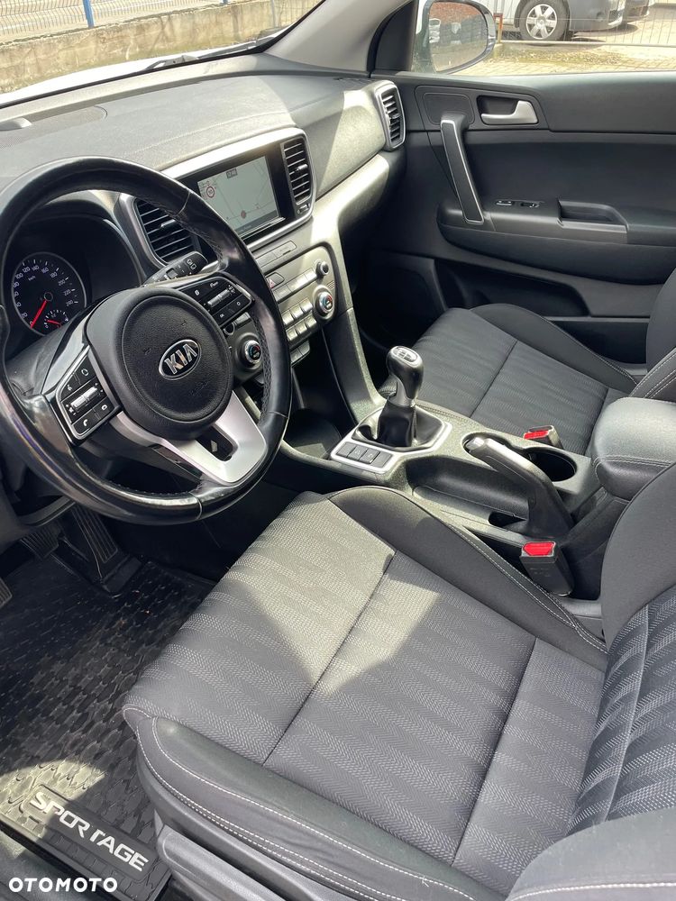 Kia Sportage 1.6 GDI L Business Line Plus 2WD - 9
