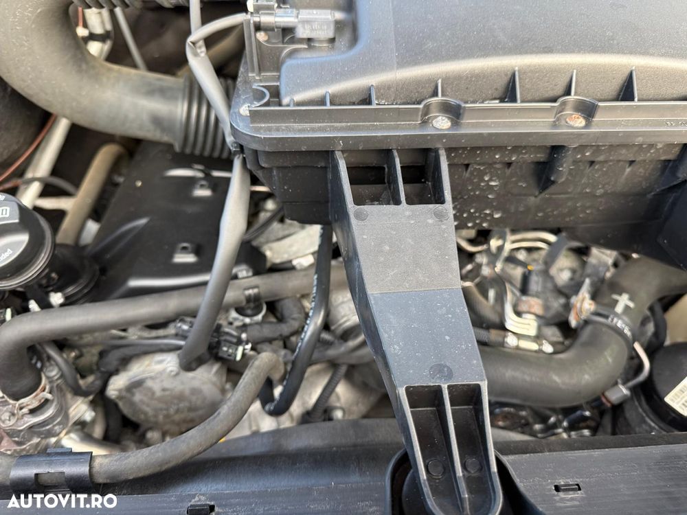 Mercedes-Benz Sprinter - 32