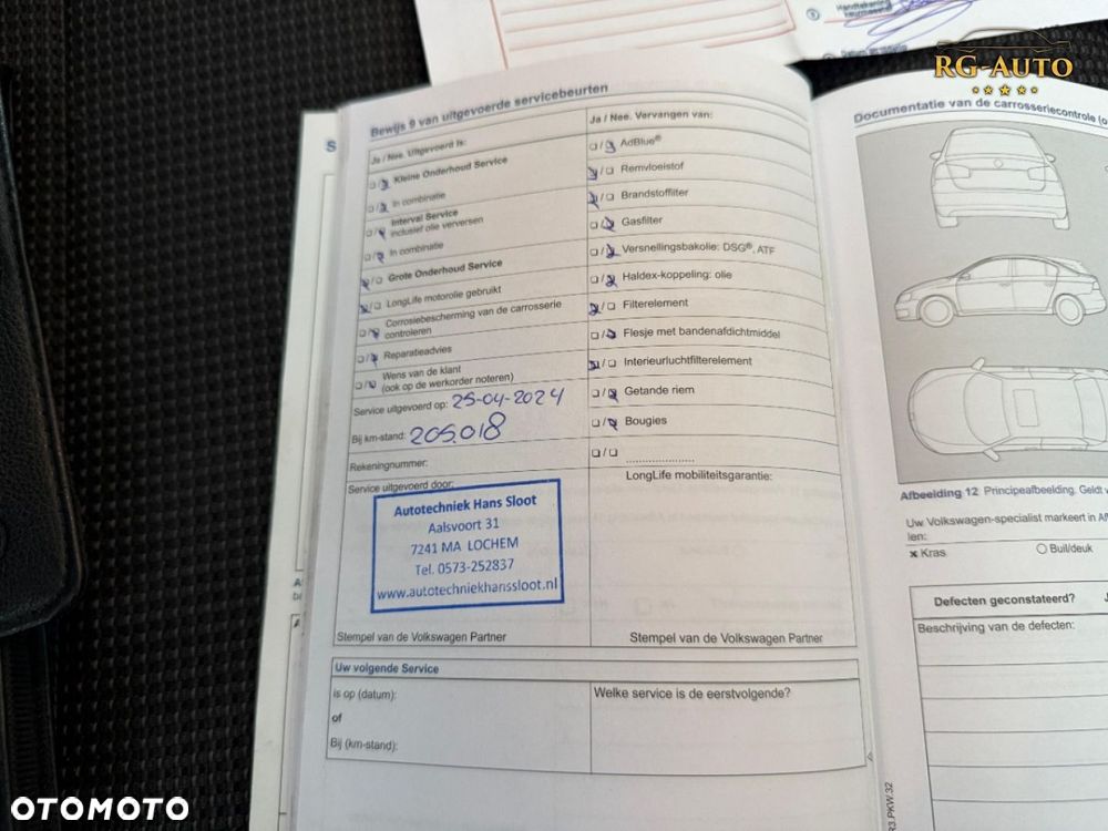 Volkswagen Passat - 11