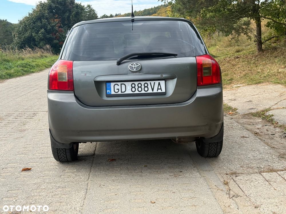 Toyota Corolla 2.0 D-4D Sol - 4