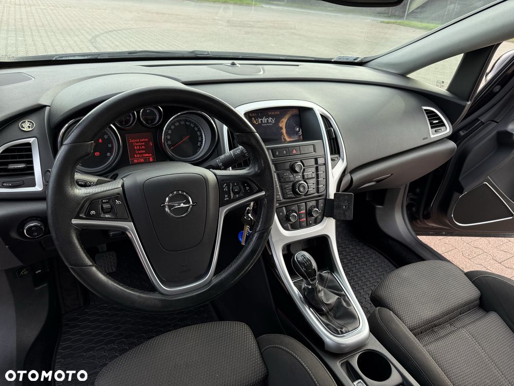 Opel Astra - 7